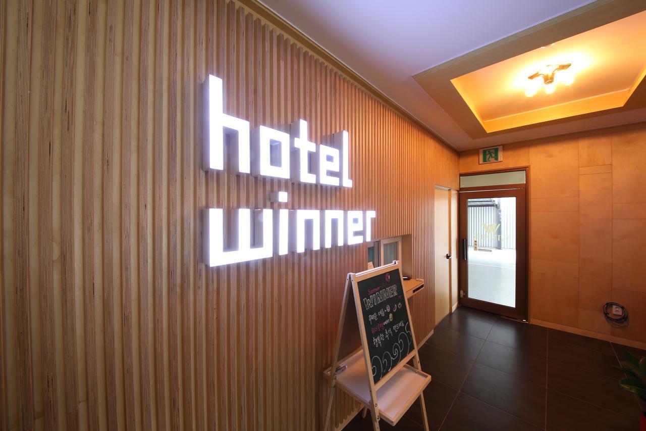 Winner Hotel Чонджу Экстерьер фото